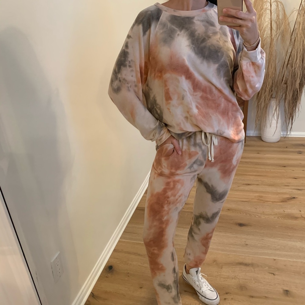 MRSALLIEXO— SOLD OUT - Picture 6 of 9